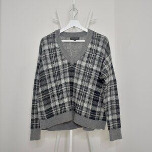 Banana republic sweater